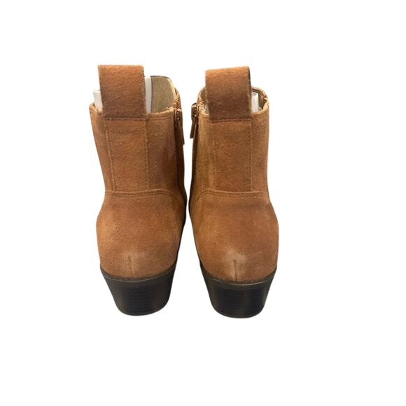 Vionic Suede Brown Booties 7 Wide - Picture 3 of 8